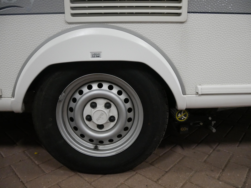 Hobby De Luxe 440 SF Incl. mover  foto: 2