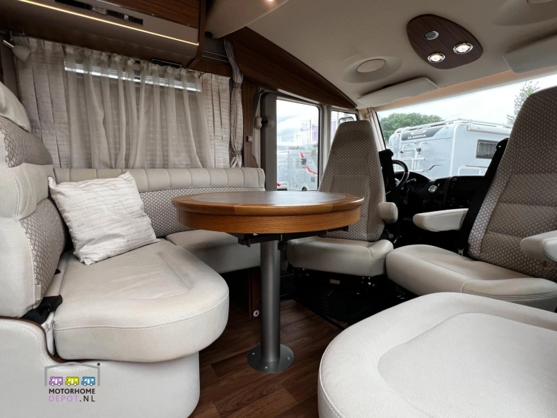 Hymer B 704 PL  foto: 5