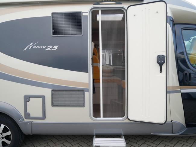 Bürstner Nexxo T728 Edition 25, Lengtebedden, Veel Opties!! foto: 21