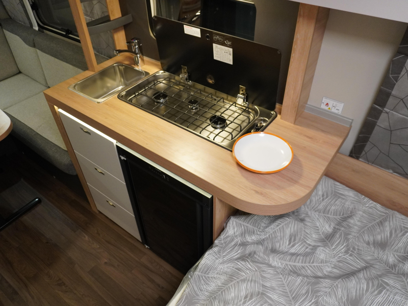 Knaus Sport 450 FU RONDZIT FRANS BED!! photo: 3
