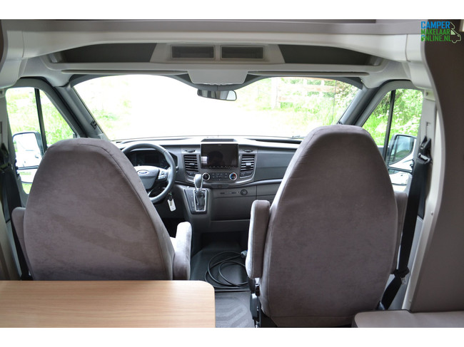 LMC Tourer Lift 664G foto: 18