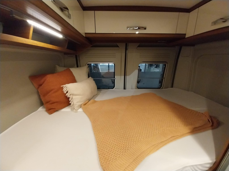 Globecar Roadcamp R met een lengte van 560cm  foto: 16
