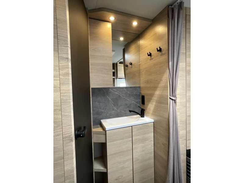 Weinsberg CaraOne Edition HOT 450 FU ACTIE MODEL  foto: 13