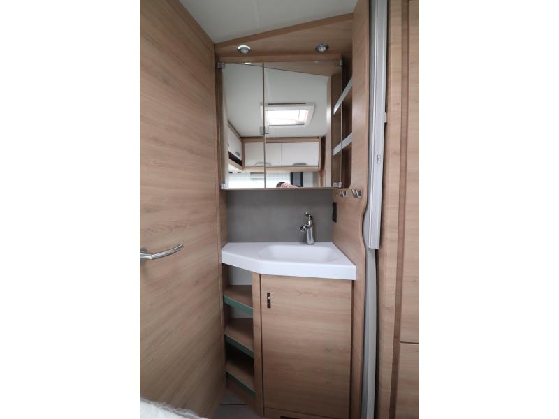 Knaus Sudwind Black Selection 450 FU Model 2026 - 1700KG - 147  foto: 15