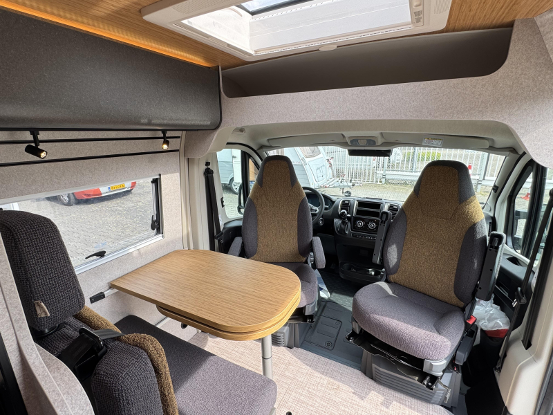 Hymer Redwood 601 Explorer - Automatique photo : 2