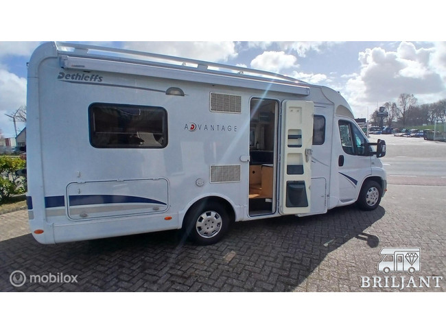 Dethleffs T 6501 B .. 2008 Franz&ouml;sisches Bett. Foto: 2