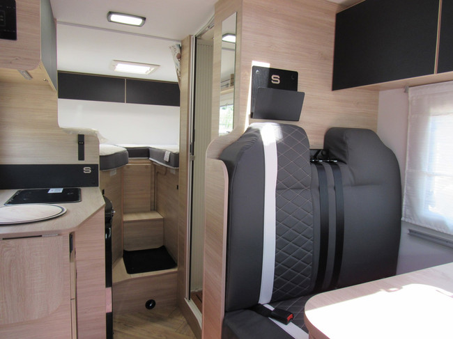 Challenger S217 SPORT Etape semi-integr Single beds Y2025 photo: 11
