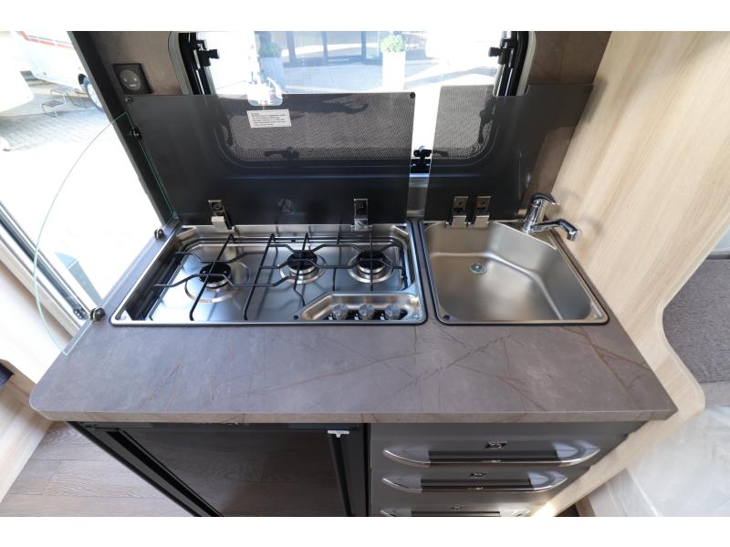 Hobby De Luxe 460 LU MODEL 2026 - 1500KG - 240  foto: 13