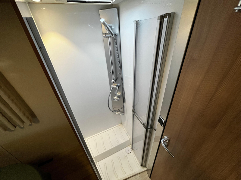 Pilote P 740 C Queensbed, autocaravana foto: 10