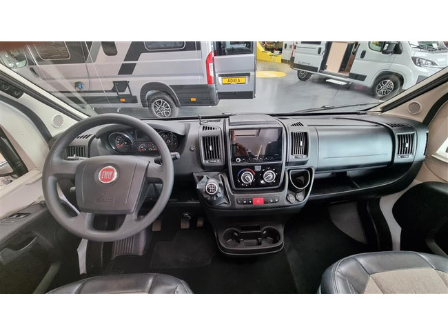 Adria Twin Supreme 640 SLB foto: 16