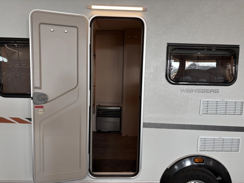 Weinsberg CaraCito 470 EU L&auml;ngsbetten - leichtgew. Foto: 7