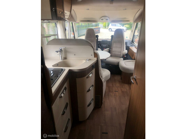 Hymer B-588 Premium Line 150-PS EURO6 Integriert 2x Einzelbetten & Hubbett, XXL-Garage, Volle Ausstattung! Foto: 20