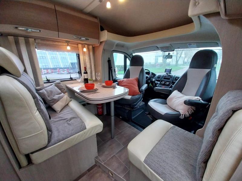 Bürstner Nexxo 728 G enkele bedden, trekhaak  foto: 3