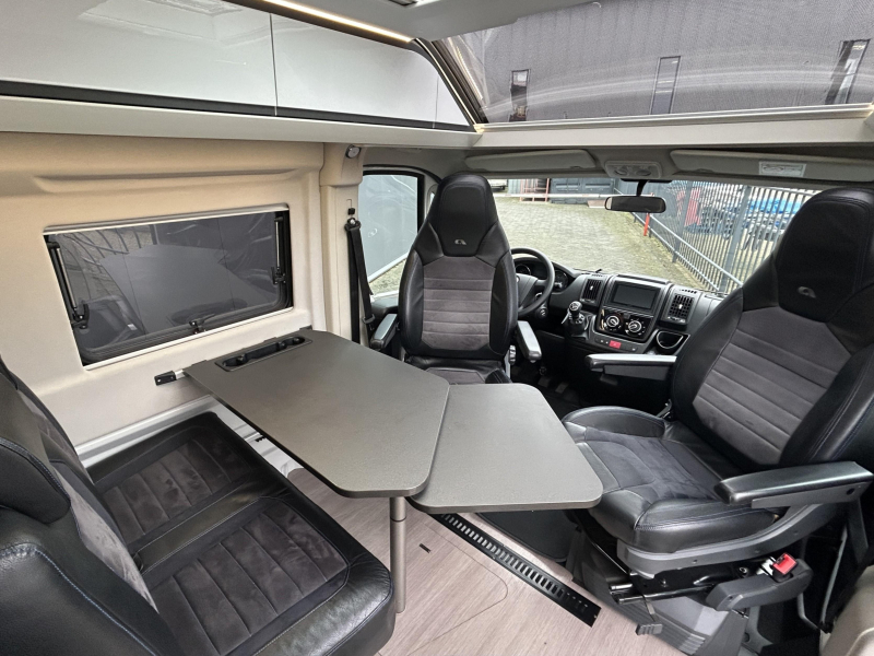 Adria Twin Supreme 600 SPB Tow bar, awning, camera photo: 8