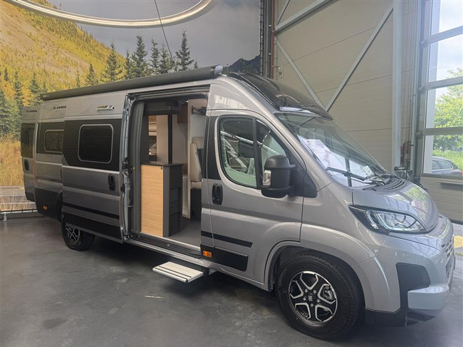 Adria Twin 640 SGX 60 YEAR foto: 0