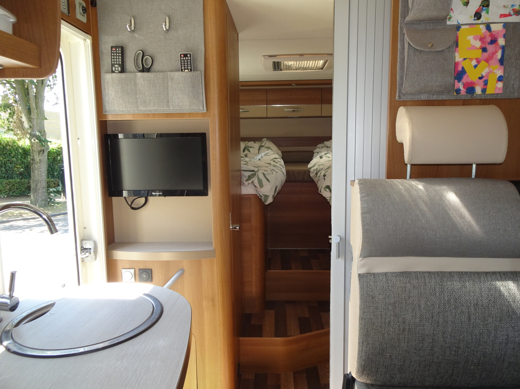 Knaus Van TI photo: 2