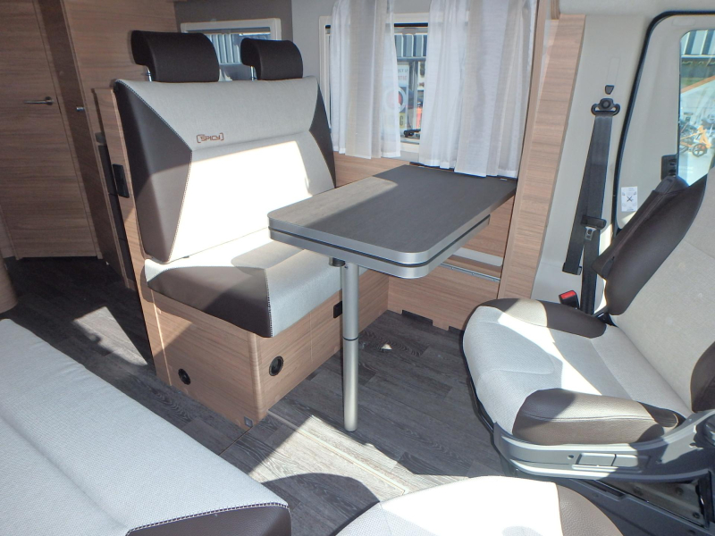 Weinsberg CaraSuite Spicy 650 MF  foto: 10