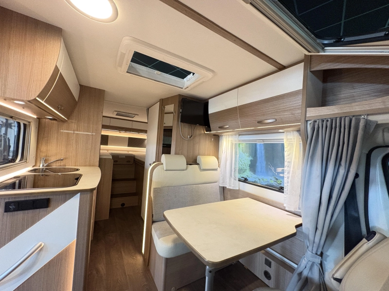 Carado Capron 337 lengte bedden - Navigatie  foto: 11