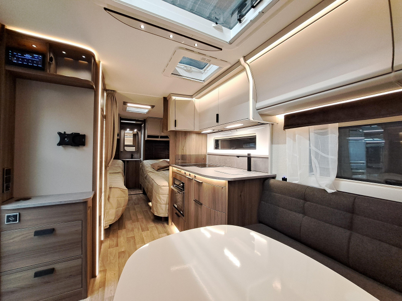 Kabe Royal 600 TDL B2  foto: 6