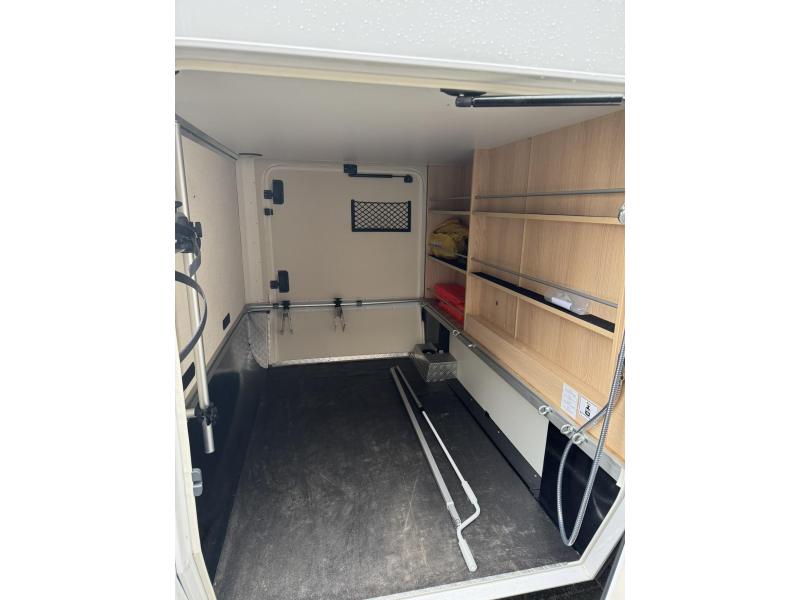 Hymer B-MCT 600 White-Line - bemiddeling- verwacht  foto: 13