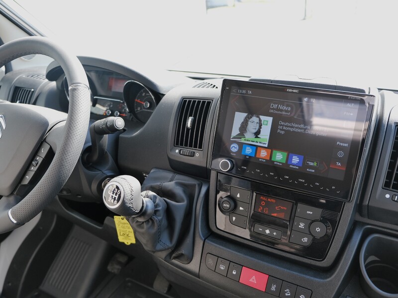 LMC Tourer T660 foto: 12