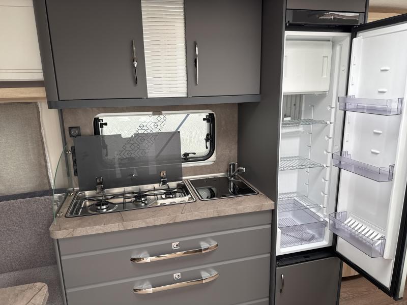 Hobby De Luxe 460 UFE Model 2026  foto: 6