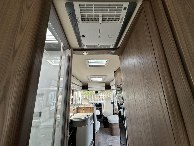 Hymer BML-I 780 OBERK&Auml;STEN STATT HUBBETT! Foto: 14