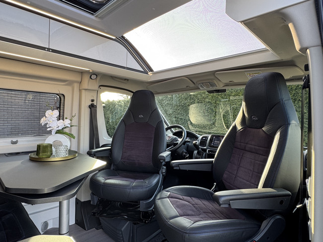 Adria Twin Supreme 640 SGX 180 pk AUTOMAAT 9-Traps Euro6 Fiat Ducato 8 **Lengtebedden in hoogte verstelbaar/4 zitplaatsen/2x Lithium/2 foto: 7