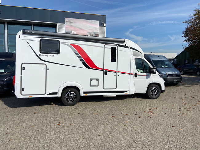 B&uuml;rstner Campeo TD 691 G Fiat photo: 4