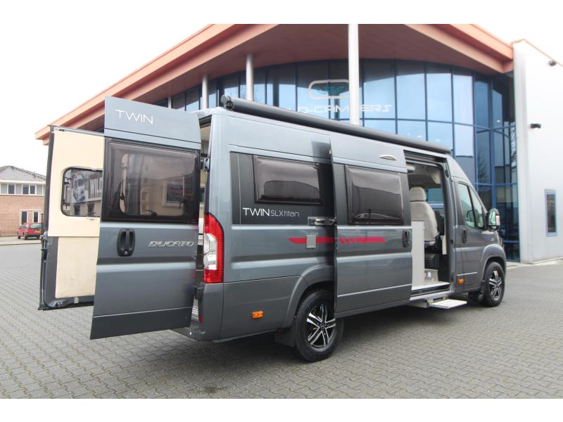 Adria Twin Titanium 640 SLX Enkele bedden - EURO5  foto: 6