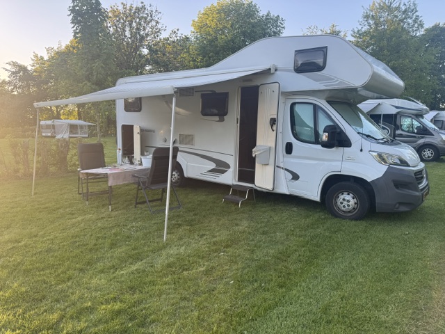 Weinsberg CaraHome 700DG R59 bouwjaar 2014