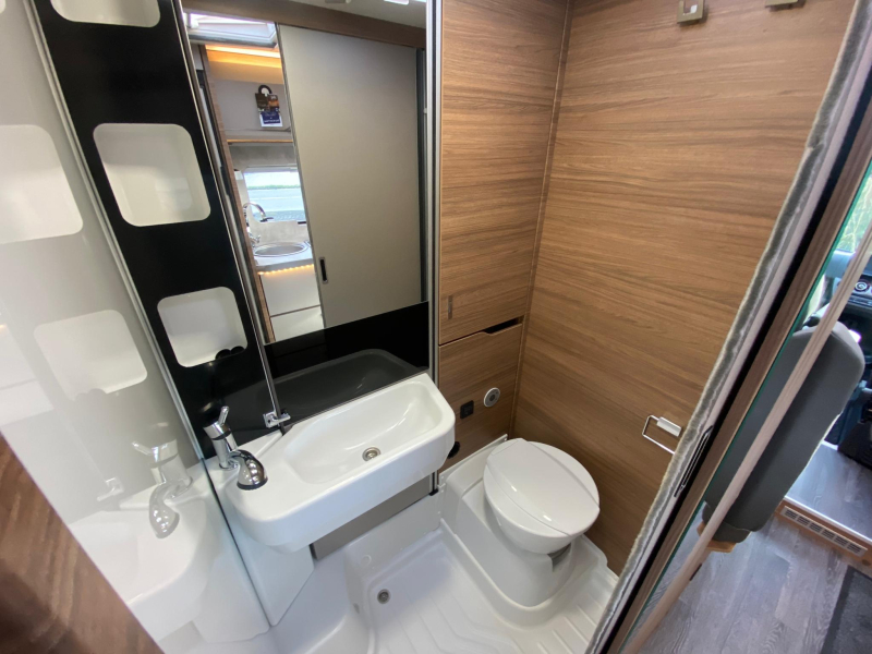 Knaus Van TI 650 MEG Airco 230V, Trekhaak  foto: 11