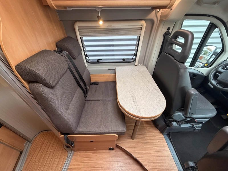 Pössl Roadcamp 540 R Compact 130PK Bearlock  foto: 9