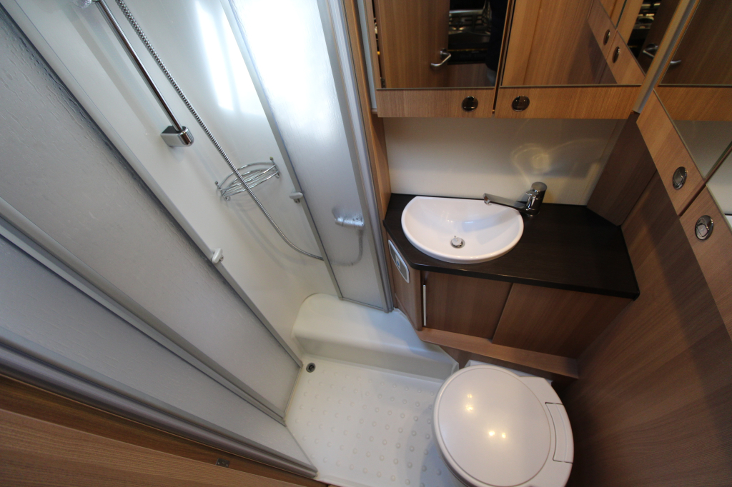 Lmc  Breezer V 646G foto: 3