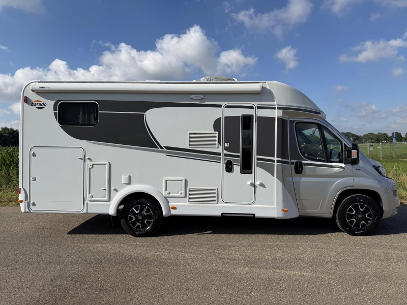 Carado Clever Edition 338 T Litio, 180CV Heossafe foto: 22