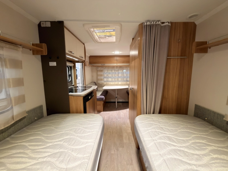 Caravelair Antares Style 450 Luifel+mover+voortent  foto: 16