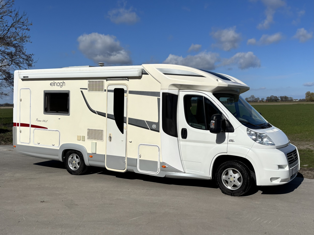 ELNAGH Prince 590L - 2011 - Luxe halfintegraal - 86.000km  Prince 590L