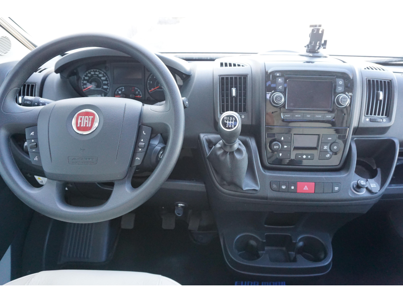 Eura Mobil Profila T 680 QB  foto: 6