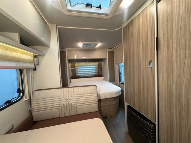 Bürstner Averso 470 TS Harmony Line foto: 21