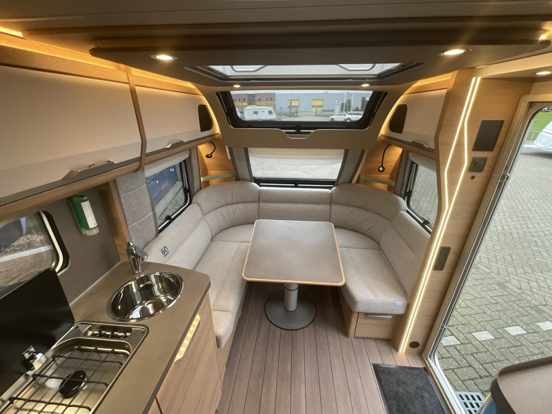 Knaus Sudwind 60 Years 500 UF GRATIS MOVER-PANORAMA  foto: 2