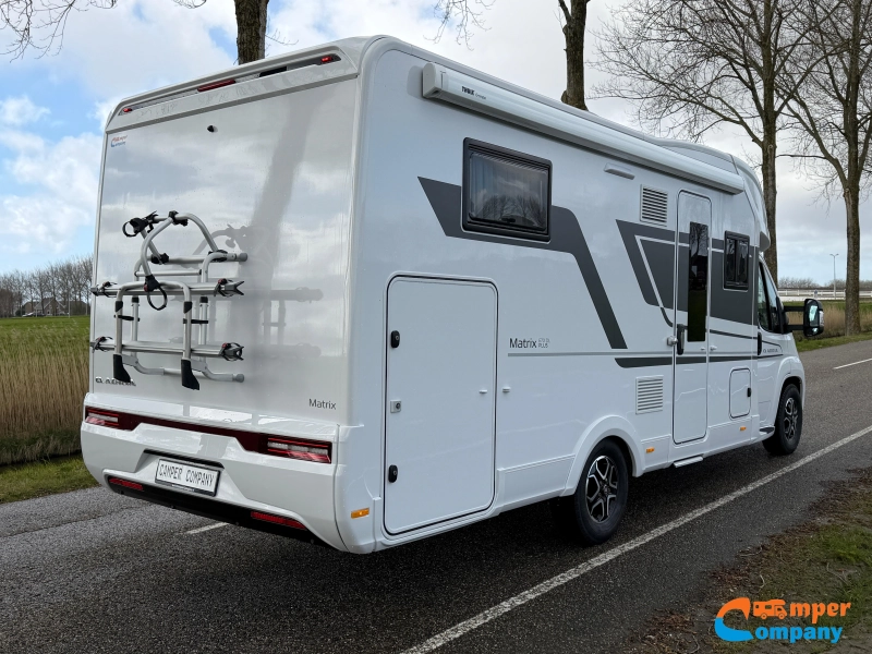 Adria Matrix Plus 670 DL L&auml;ngsbetten / Automatik Foto: 4