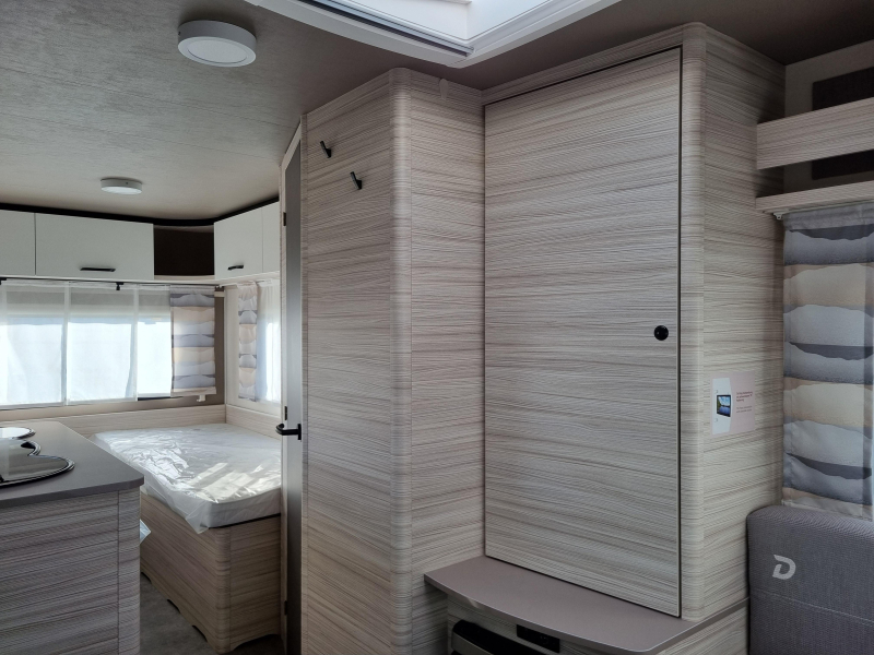 Dethleffs C'Joy 460 LE Active - Lits jumeaux ! photo : 15