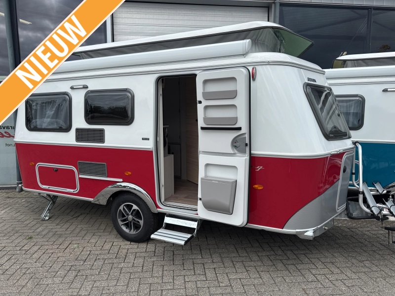 Eriba Touring 530 Tango Red 2025 Luifel  foto: 0