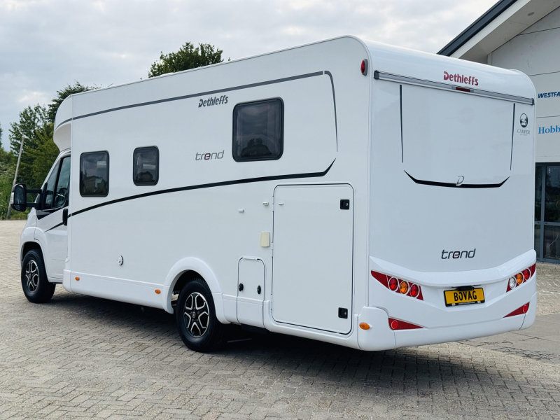 Dethleffs Trend 7057 Automaat Queensbed Hefbed  foto: 10