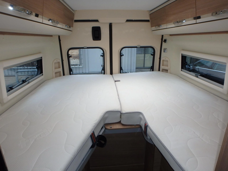 Adria Twin Platinum 640 SLX Foto: 18