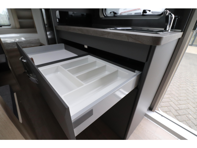 Hobby De Luxe 490 KMF MODEL 2026 - 1800KG - 681  foto: 18
