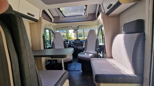 Fiat Adria Sunliving S70SP foto: 15