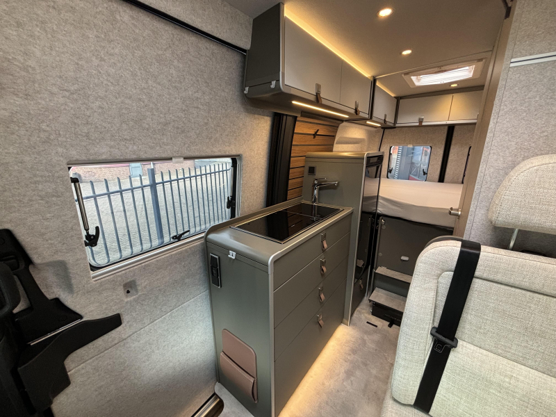 Hymer Grand Canyon S Crossover 4x4 offroad photo: 13