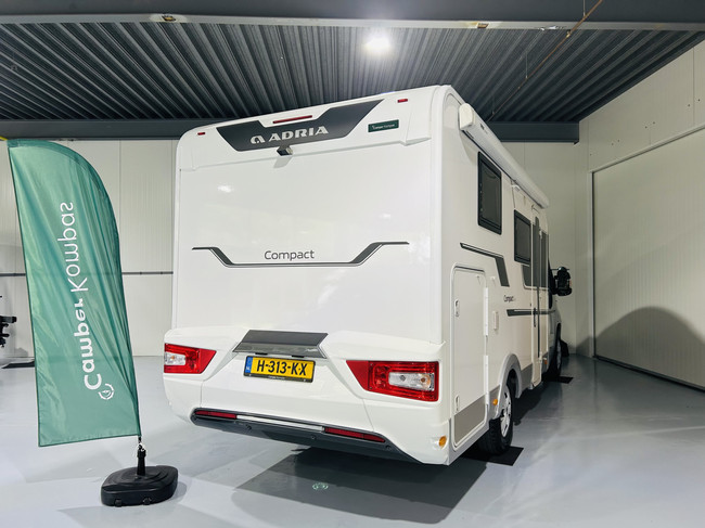 Adria COMPACT SL Plus ! con camas separadas foto: 6