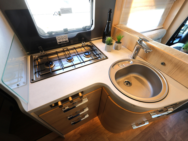 Hymer BMC-T WhiteLine 600 Lithium/Omvormer/Solar  foto: 11